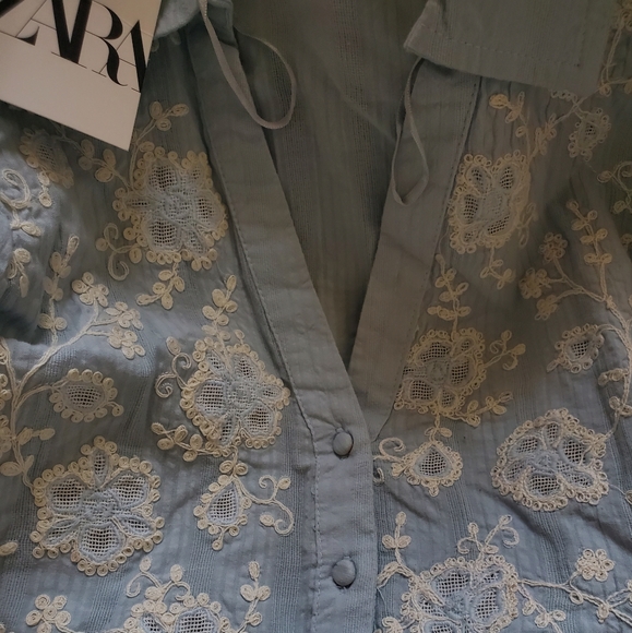 Embroidered Mini Dress Zara - Picture 9 of 10